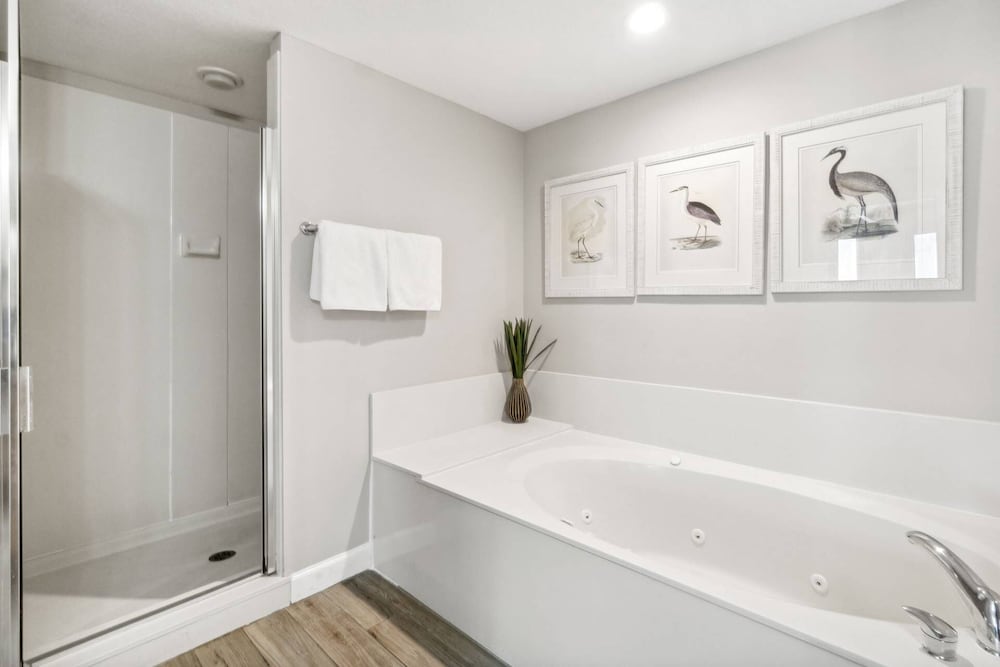 Grandview East 903