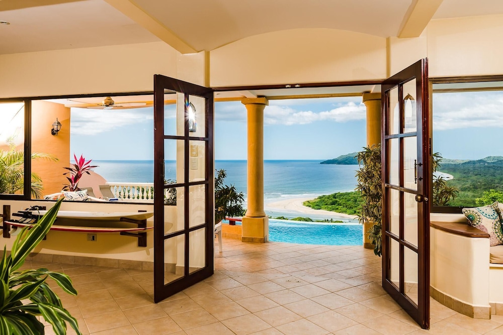 Casa Xanadu view 2