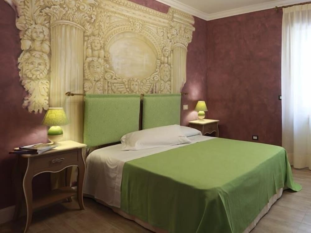 Hestasja bedroom