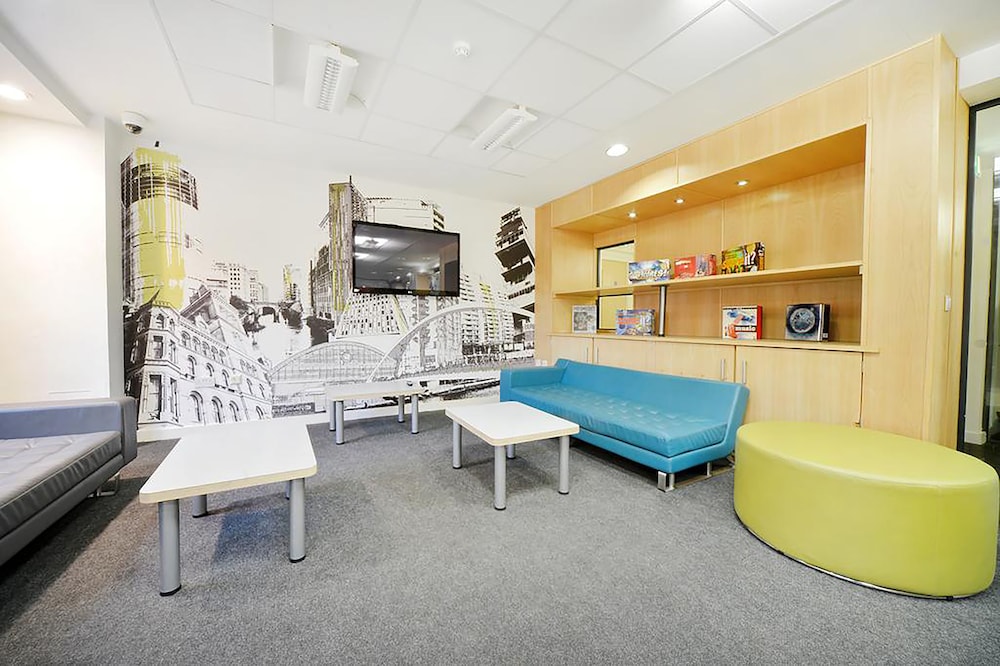 John Lester & Eddie Colman Courts - Campus Accommodation