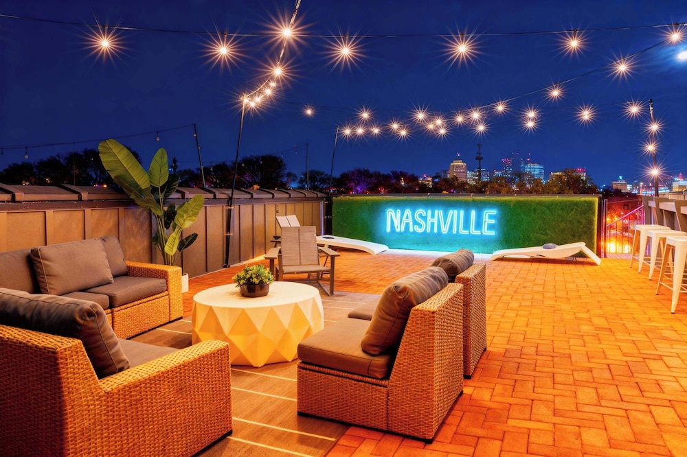 Luxury Retreat Double Rooftop Deck Game Room