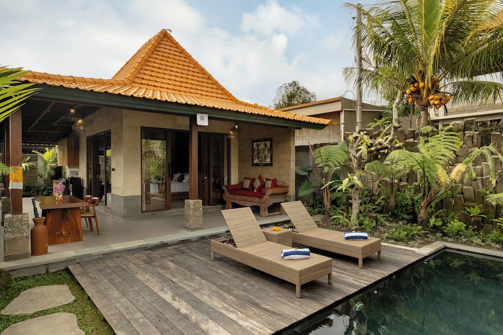 Agrapana Ubud Villa