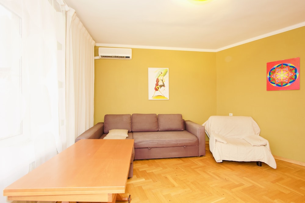 LUXKV Apartment on Bolshaya Gruzinskaya