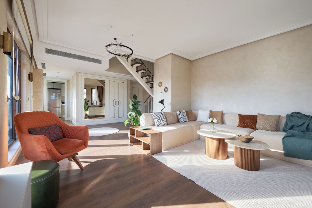 Taksim 360 Lagirio Residence