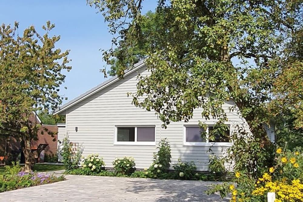 Holiday Home Chalet Wilde Wiese