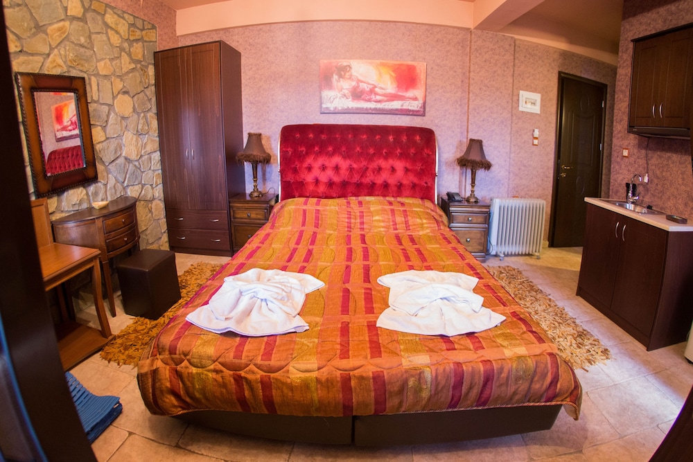 Silva Suites