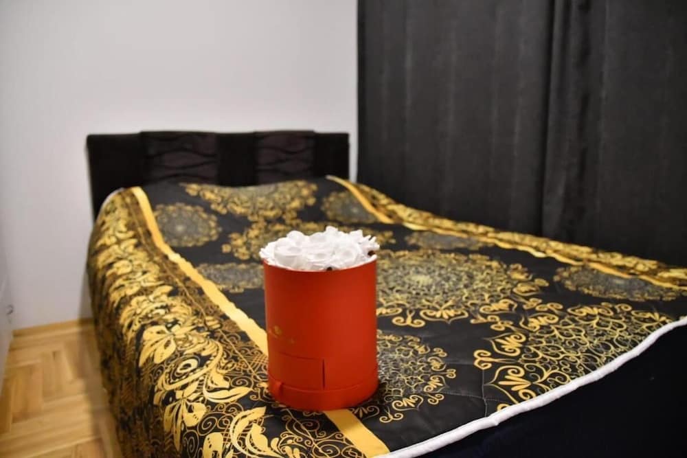 Apartman 3 S V Istocno Sarajevo Lukavica sa Jacuzzi Lux Spa Hilandarska Centar view 2