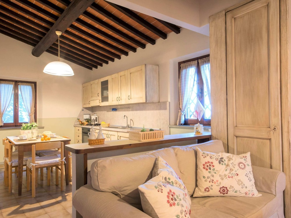 Apartment in Castelfiorentino With Pool view 4
