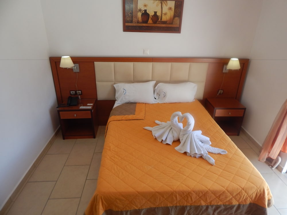 Kaloni village apartments