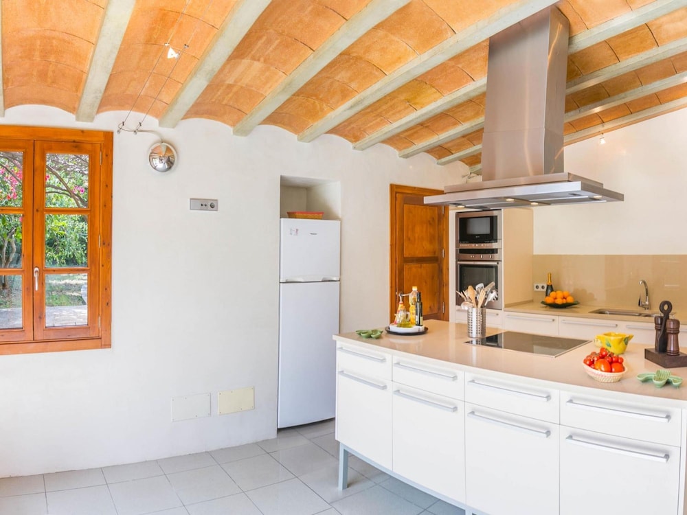 Beautiful Mallorcan Villa With Pool in Soller