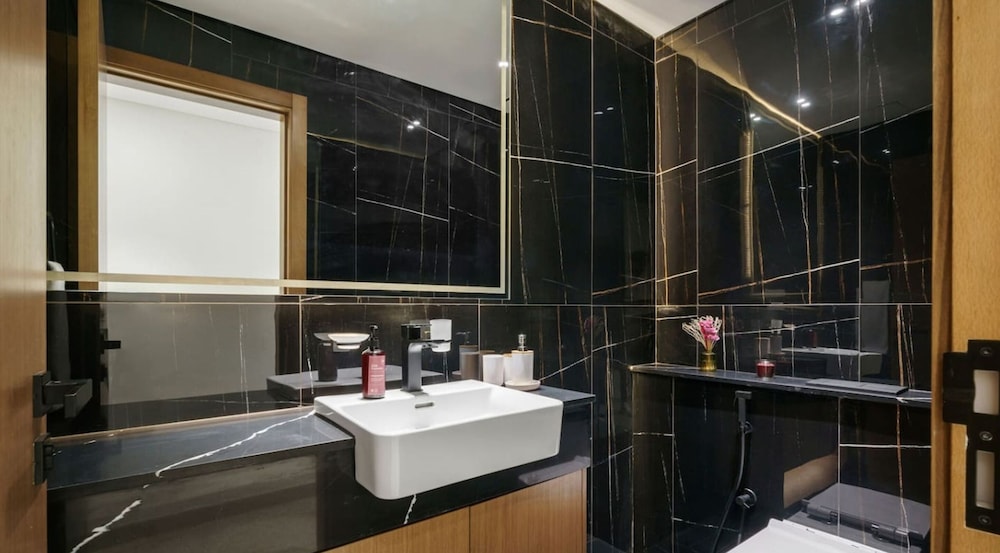 Modern 2BR w Balcony in JVC nr Dubai Sports City