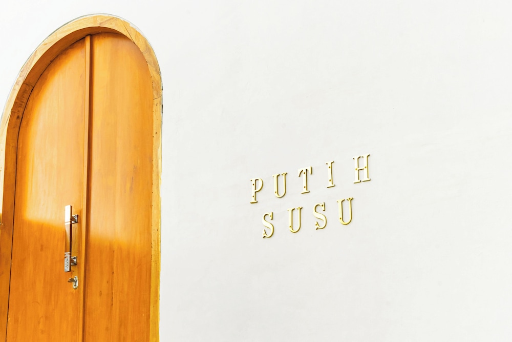 Putih Susu Villa