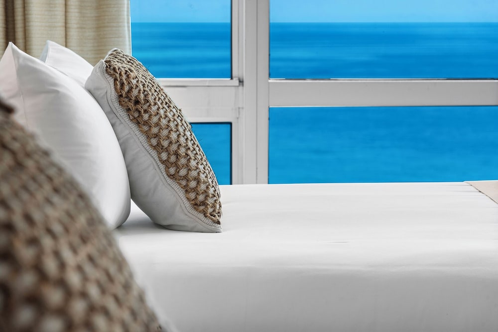 Luxury Vacation Rentals at Carillon Wellness Resort by LRMB