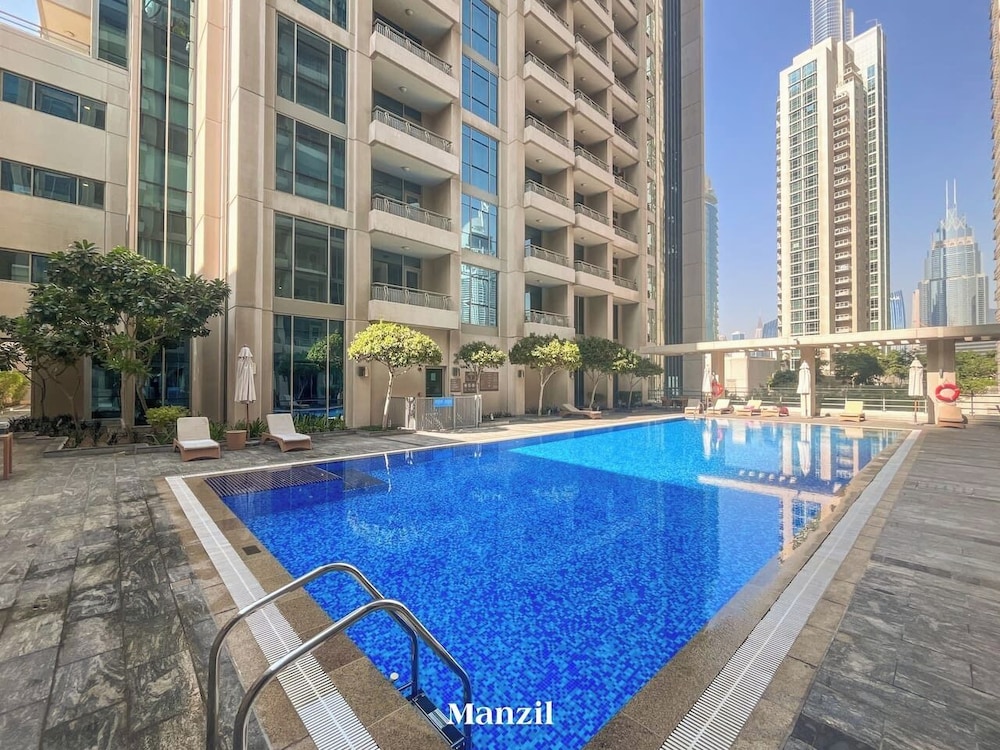 Stylish 2BR With Burj Khalifa View Near Dubai Mall