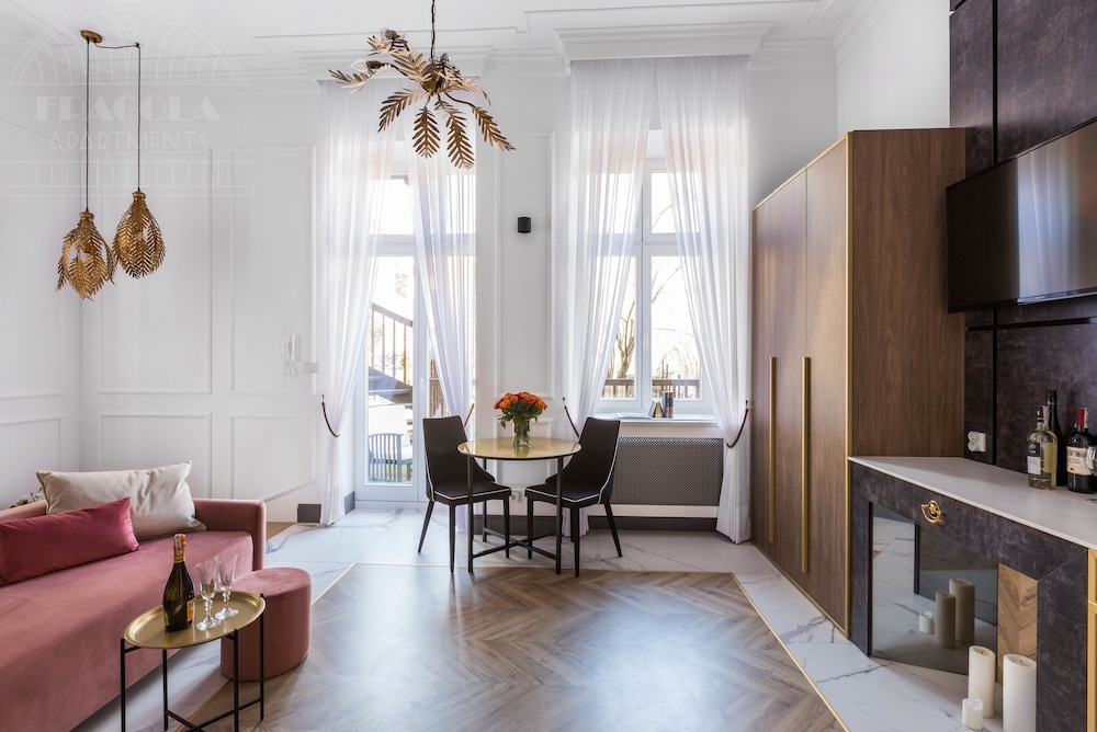 Fragola Apartments Old Town
