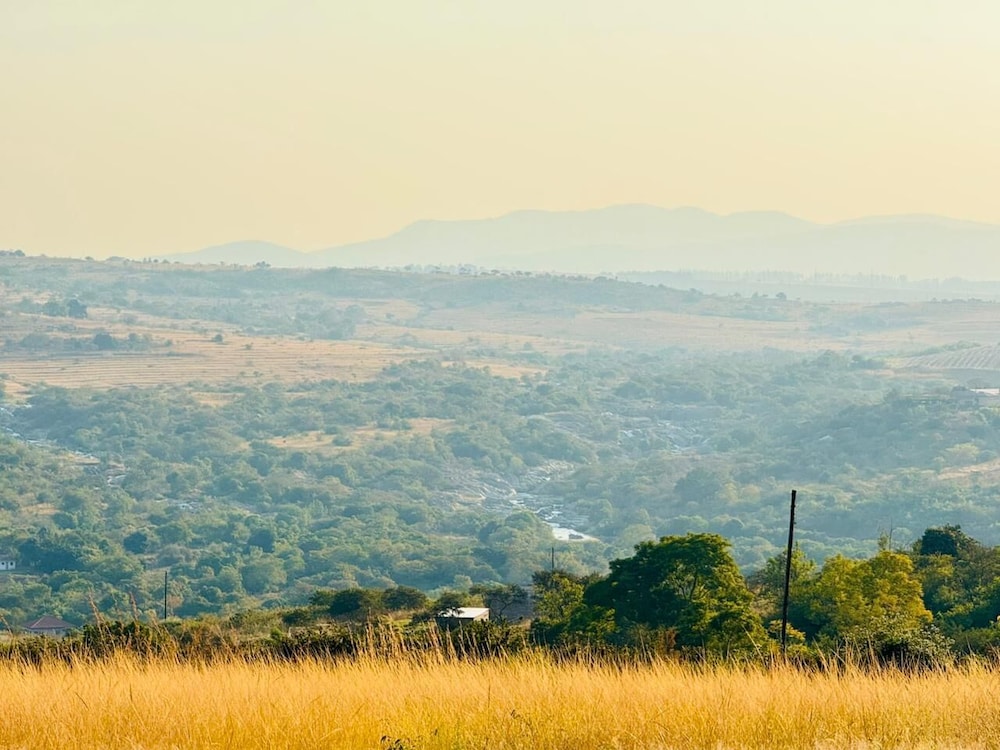 Dwaleni Farm Lodge