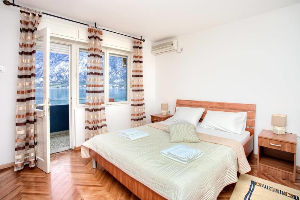 Apartments Ivanovic