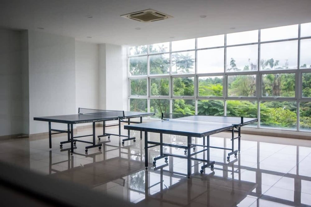 Bright & Modern 3BR Suite, Free Parking