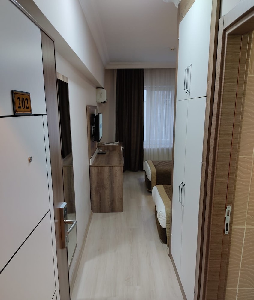 Dempa Hotel