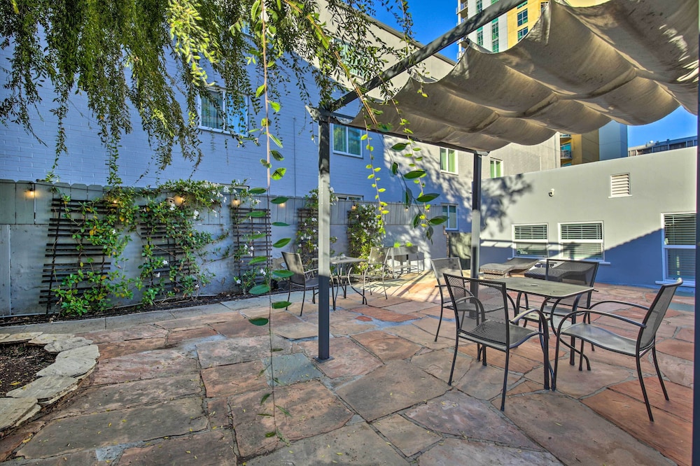 San Diego Apartment ~ 1 Mi to Gaslamp Quarter