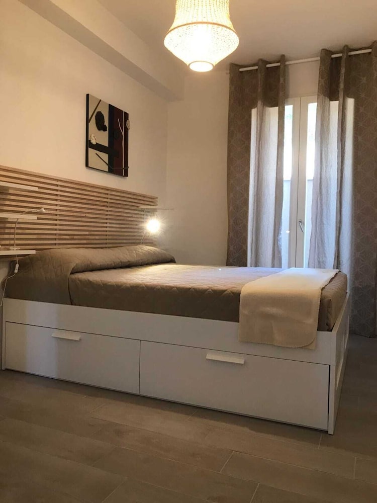 Room-l'appusentu in the Historical Cente