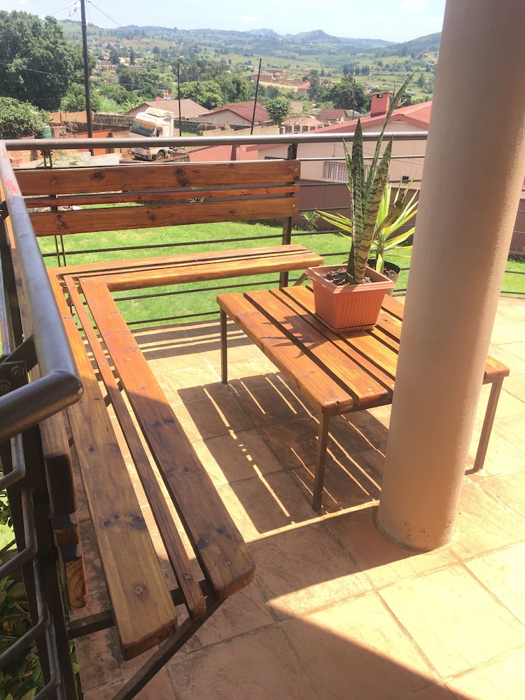 Valley View Lodge