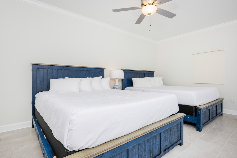 Phoenix Gulf Shores Ii 1403 3 Bedroom Condo