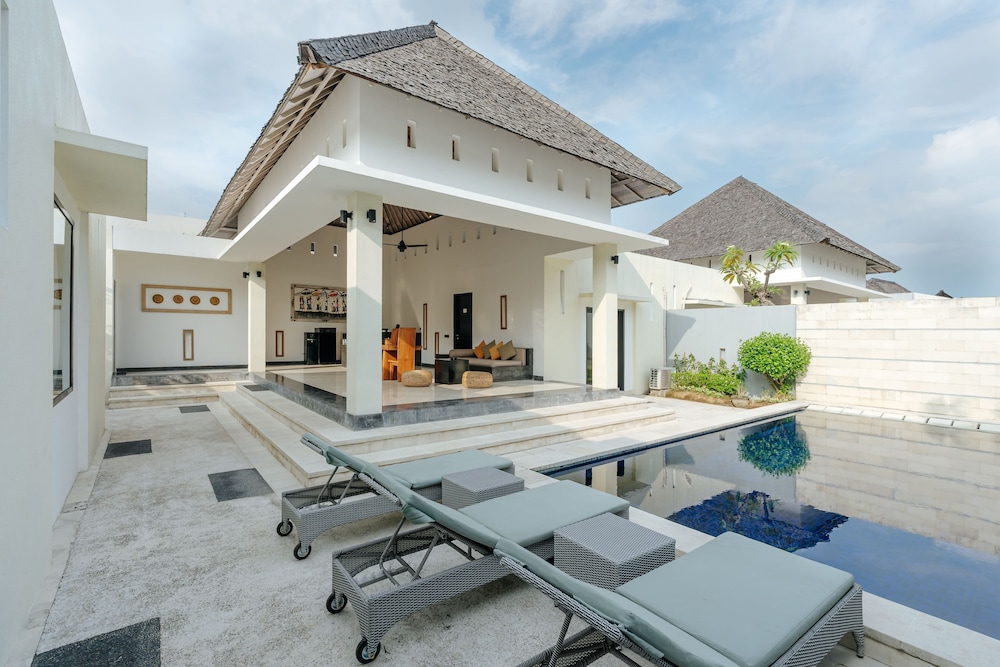 The Seminyak Suites Private Villas