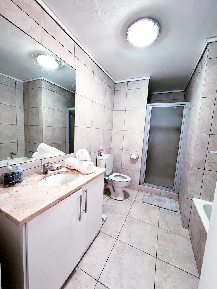 Spacious 1 Bedroom Apartment, Atlantica, Seapoint