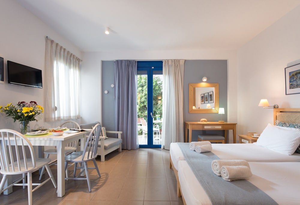 Anna Plakias Apartments view 2
