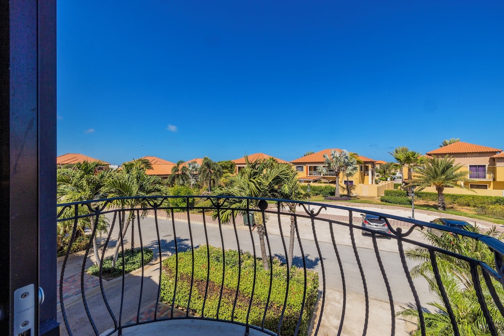 Gold Coast Aruba