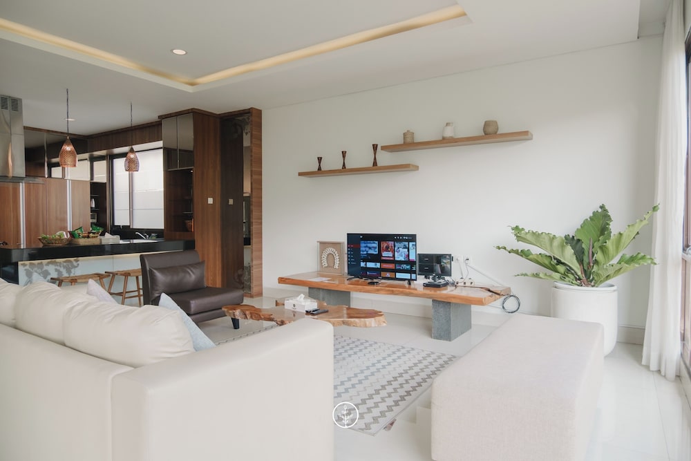 Magenta Hill View Villa 6 bedrooms with a private slide pool
