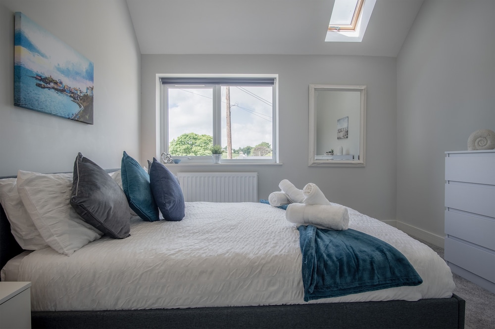 Gower View - 4 Bedroom - Saundersfoot view 5