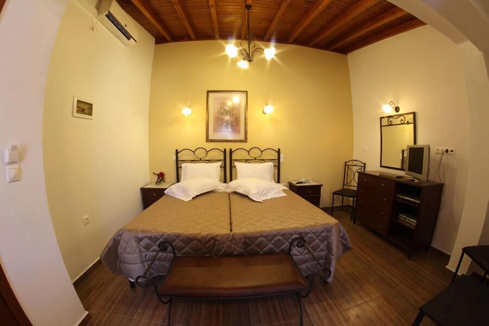 Skiathos Island Suites