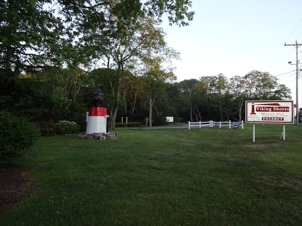 Viking Shores Motor Inn