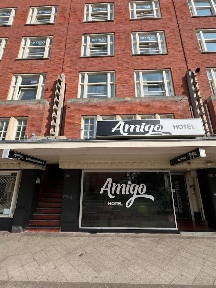 Amigo Hotel - Hostel