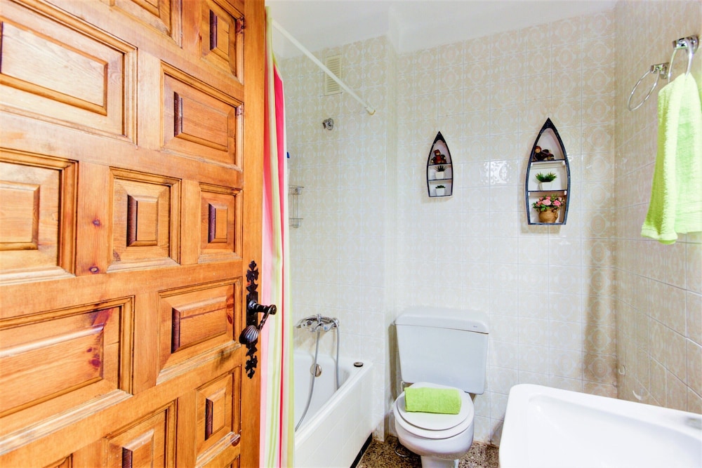 Apartment in Roses Near Beach