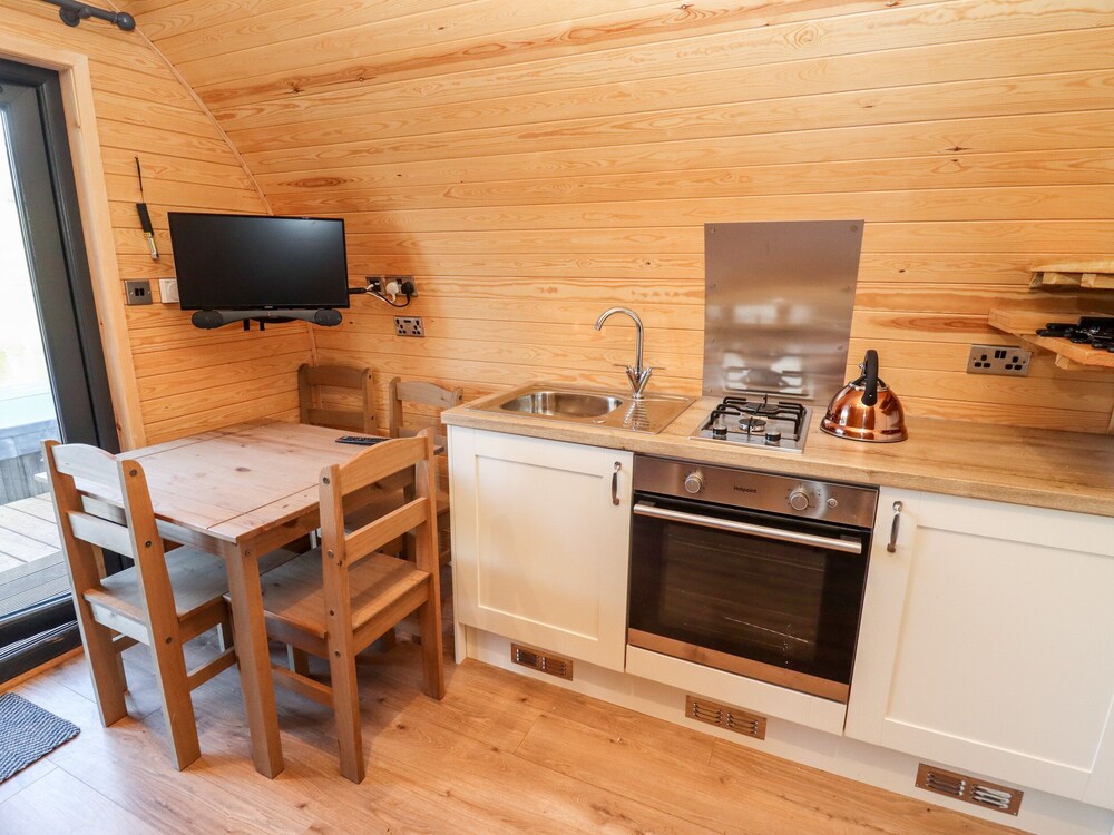 Gander Pod