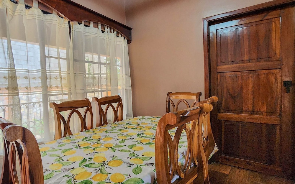 hostal marias