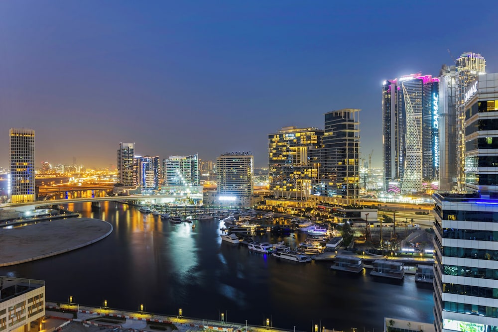 Luxury Apartments in Dubai Business Bay