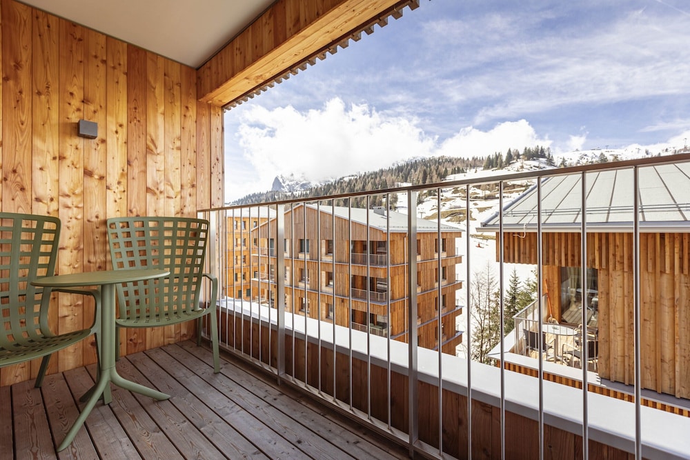 Charming Lodge With Finnish Sauna