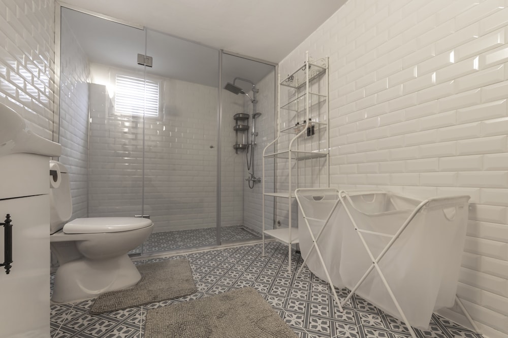Melissa's Suites