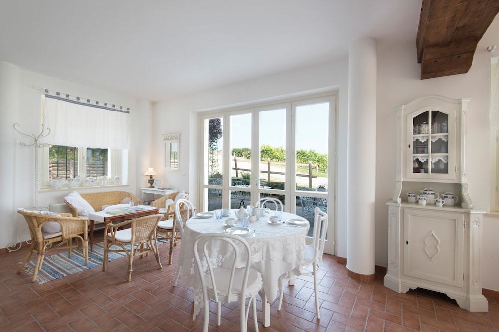 Agriturismo Albarossa