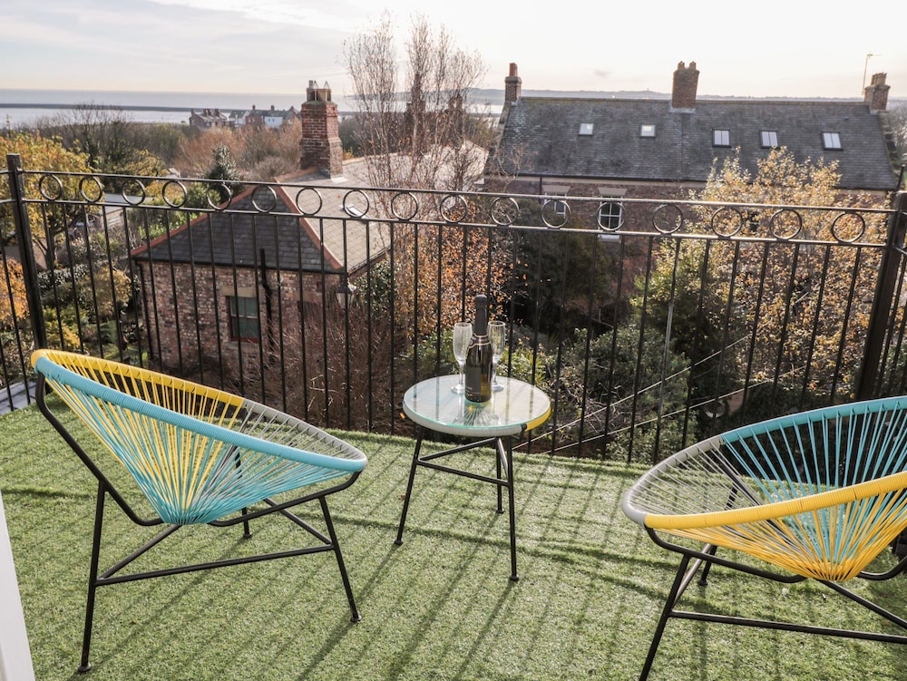 Tynemouth Village Penthouse