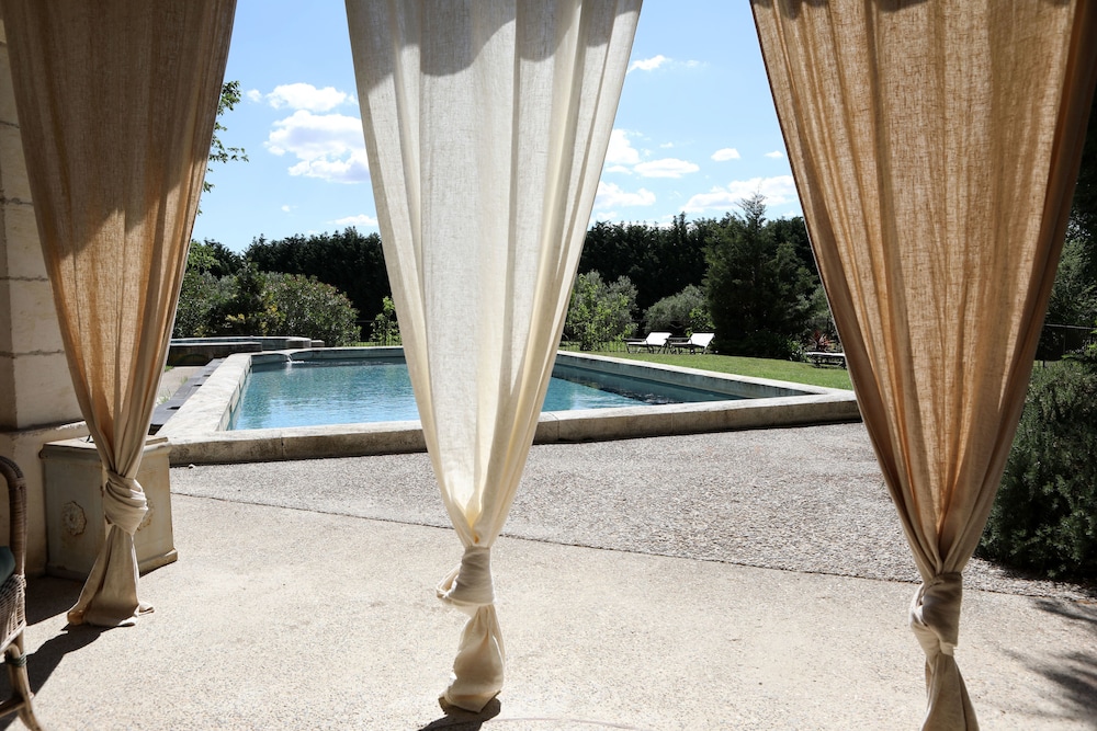 Orange Vacations - Justin de Provence - Property Image 2