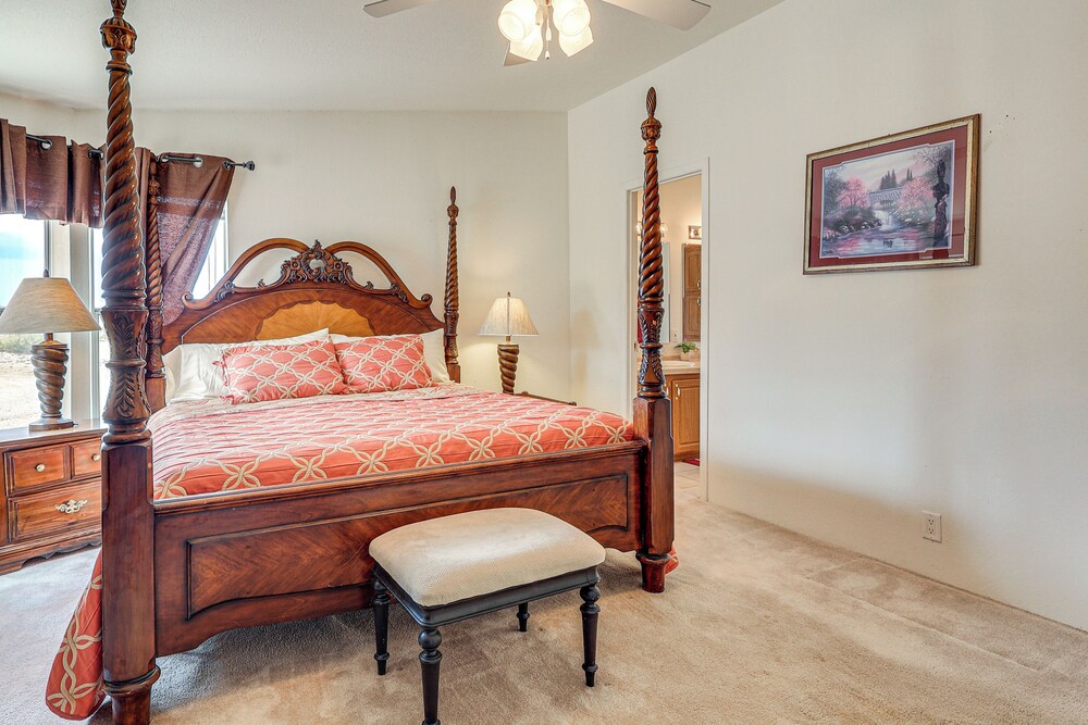 1 Mi to Lake: Home w/ Deck in Elephant Butte