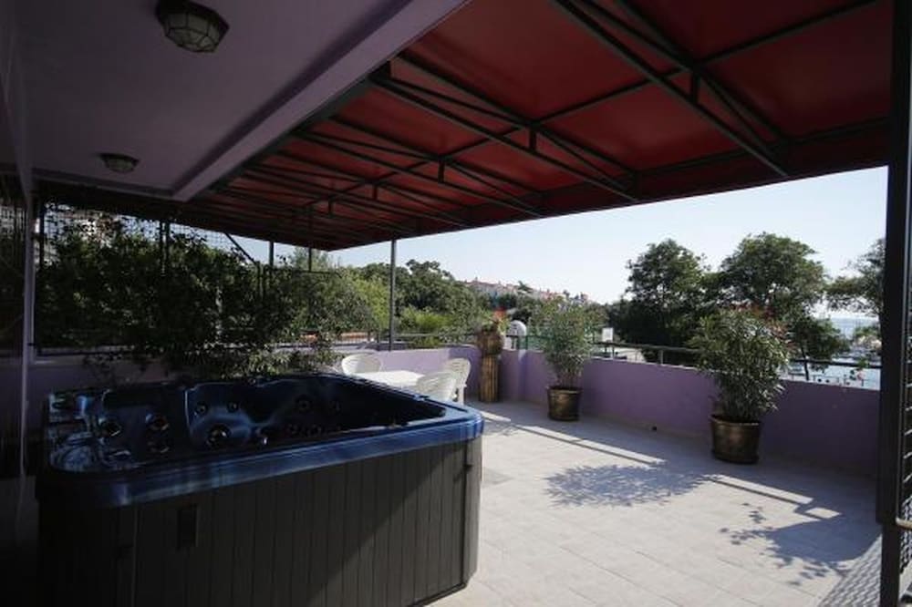 ApartHotel Viola