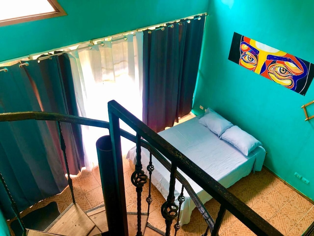 Colores Hostel view 3