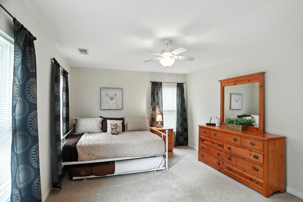 Lowcountry Luxury Near Palmetto Bluff 4 Bedroom Home