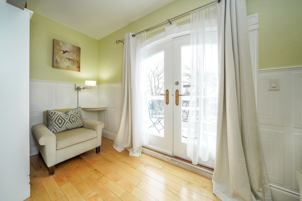 Niagara Grandview Boutique hotel